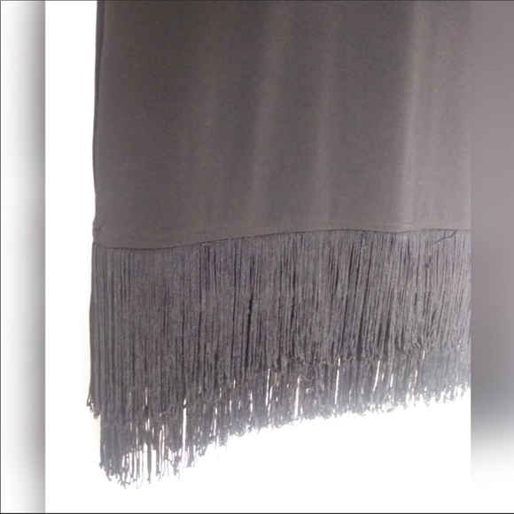 ‼️THRIFT STORE ALERT MAKE OFFER Michael Kors Dress Black Fringe Hem T-Shirt - Picture 8 of 15